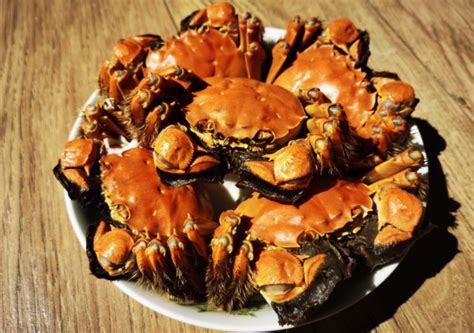 螃蟹不能与什么同食用，不能和凉茶／花生／泥鳅一起吃